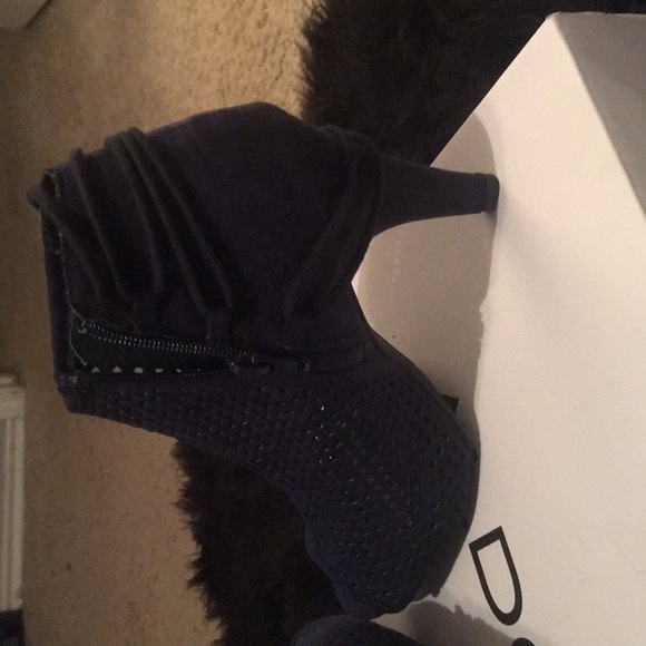 Steve Madden peep toe heels - Picture 6 of 6